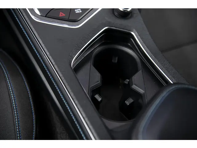 Lynk & Co 01 Plug-in Hybrid 2022 Hybride Benzine 27