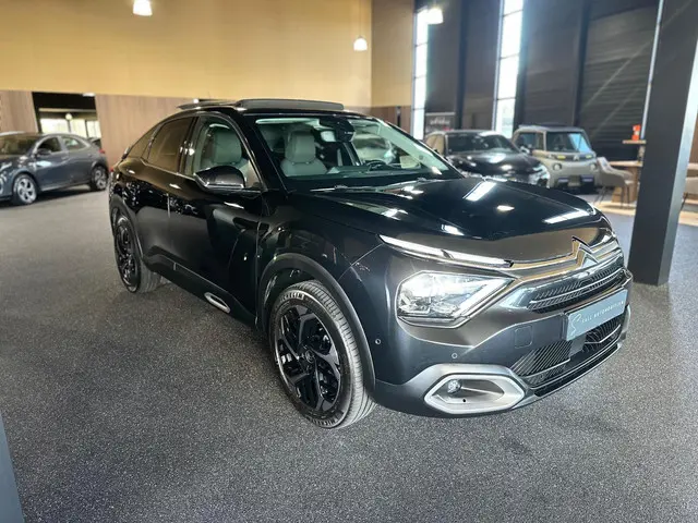 Citroën C4 1.2 Puretech Shine 2021 Benzine 4