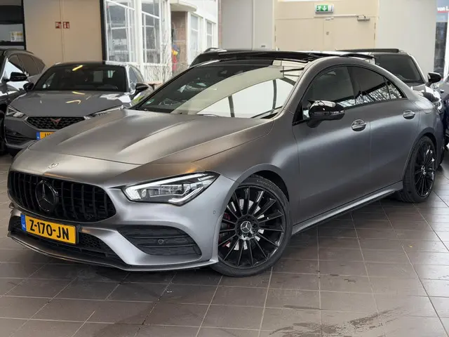 Mercedes-Benz CLA 200 AMG / 35 / Pano / Memory / 2020 Benzine
