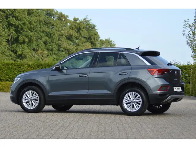 Volkswagen T-Roc 1.0 TSI Life Edition 2025 Benzine 43