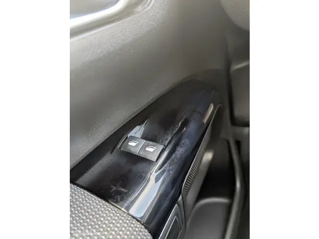 Citroën C4 Cactus feel 1.2 VTi Live 2014 Benzine 24