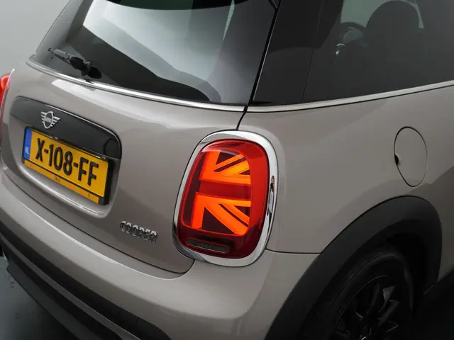 MINI Cooper 1.5 Classic 2023 Benzine 26