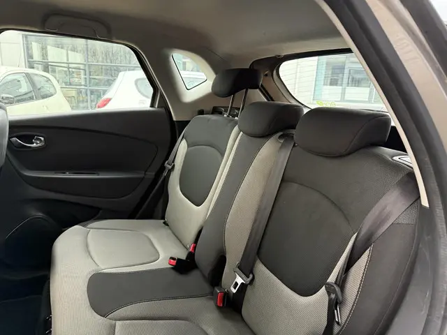 Renault Captur 0.9 TCe Expression 2013 Benzine 14