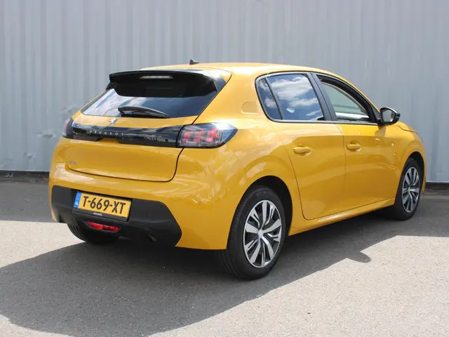 Peugeot 208 1.2 PureTech Active Pack 2023 Benzine 4
