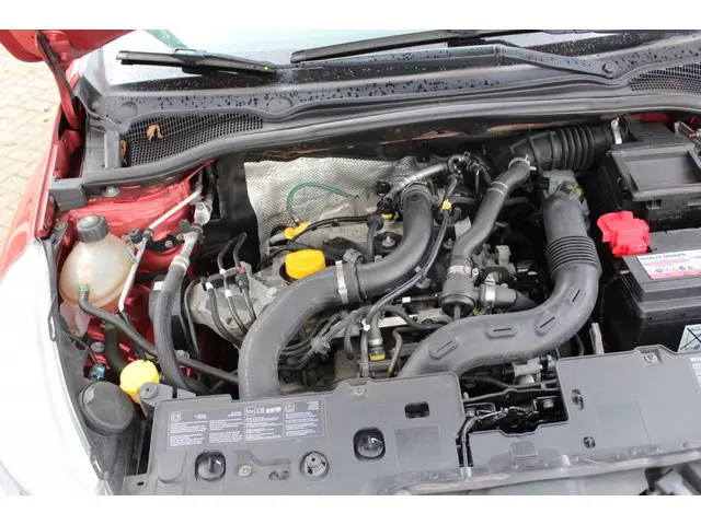 Renault Clio 0.9 TCe Expression 2016 Benzine 22