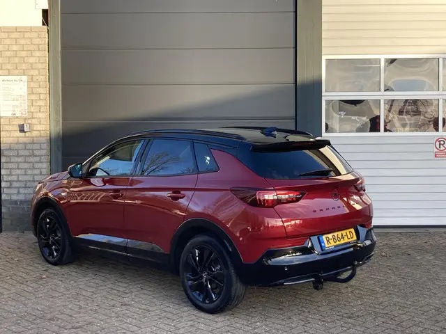 Opel Grandland 1.2 Turbo GS Line 2022 Benzine 8