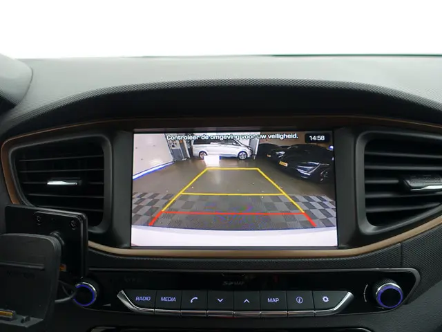 Hyundai IONIQ Premium EV Aut- 2018 Elektrisch 10