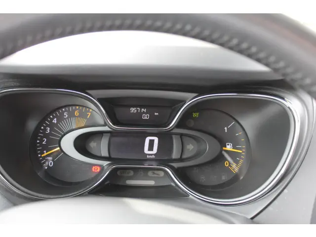 Renault Captur 0.9 TCe Dynamique 2014 Benzine 26