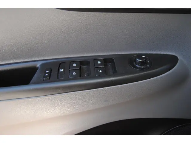 Opel KARL 1.0 ecoFLEX Innovation 2017 Benzine 14