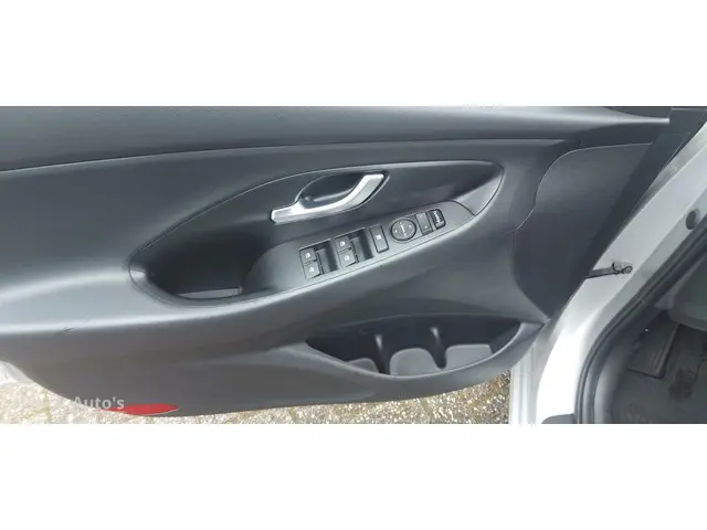 Hyundai i30 Wagon 1.4 T-GDI Premium 2020 Benzine 11