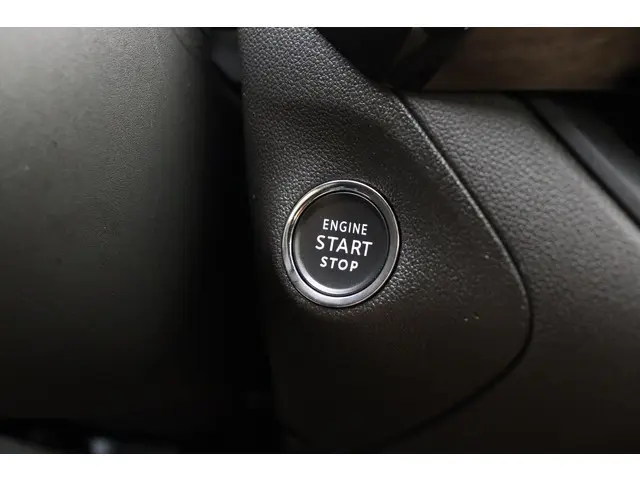 Opel Grandland 1.2 Turbo 130pk GS Line 2022 Benzine 31