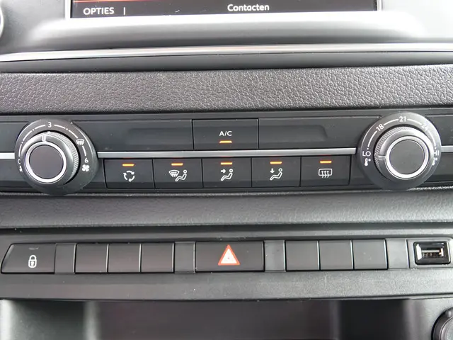 Citroën Jumpy 1.5 BlueHDi 120 X-LONG 2021 Diesel 21