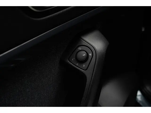 SEAT Ateca 1.5 TSI 2021 Benzine 17