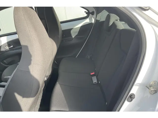 Toyota Aygo X 1.0 VVT-i MT Play 2024 Benzine 15