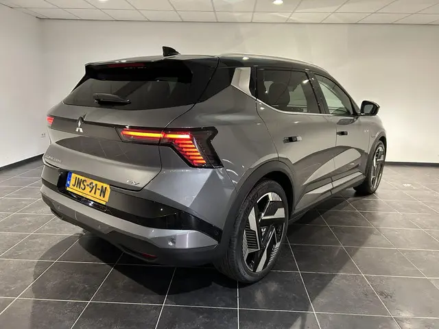 Mitsubishi Eclipse Cross 2