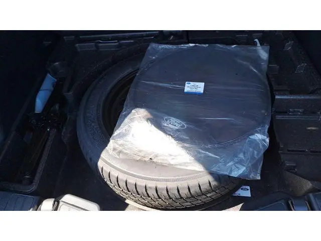 Ford Kuga 2.5 FHEV ST-Line 2024 Hybride Benzine 7