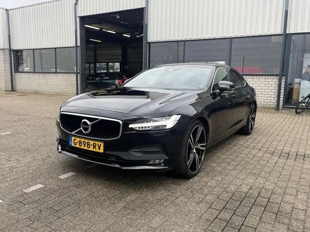 Volvo S90 2.0 T4 Inscription 2018 Benzine 66