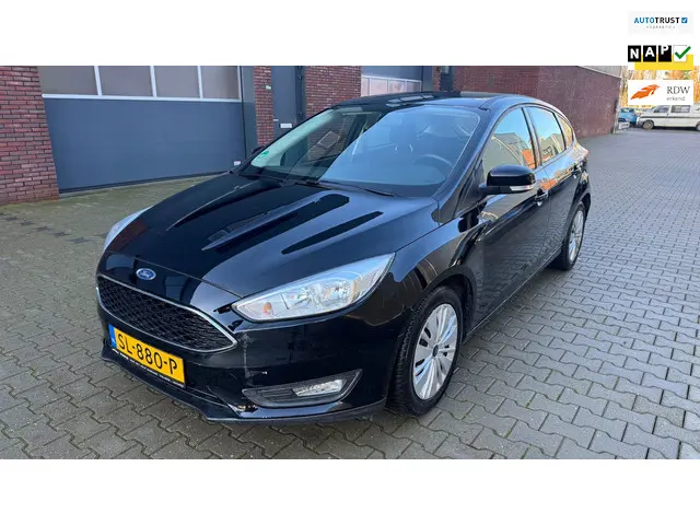 Ford Focus 1.0 Edition turbo 2018 Benzine 18