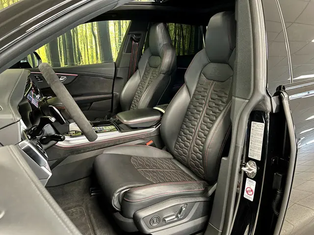 Audi RSQ8 4.0 TFSI RS Q8 quattro 2021 Hybride Benzine 10