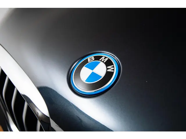 BMW X5 xDrive45e High Executive 2022 Hybride Benzine 25