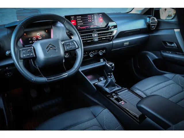 Citroën C4 1.2 Puretech Business Plus 2021 Benzine 6