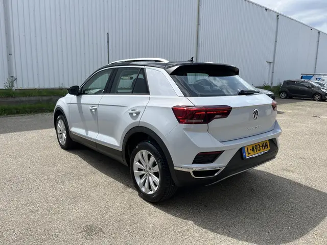Volkswagen T-Roc 1.5 TSI Style 2019 Benzine 69