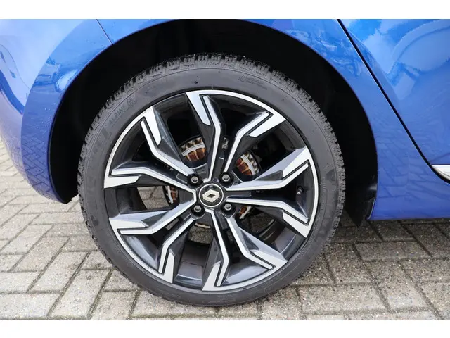 Renault Clio 1.0 TCe Intens 2021 Benzine 17