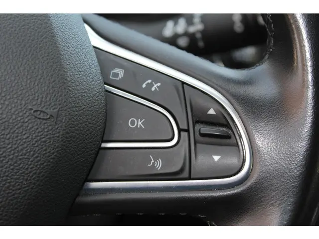 Renault Kadjar 1.3 EDC Techno trekhaak 2022 Benzine 20