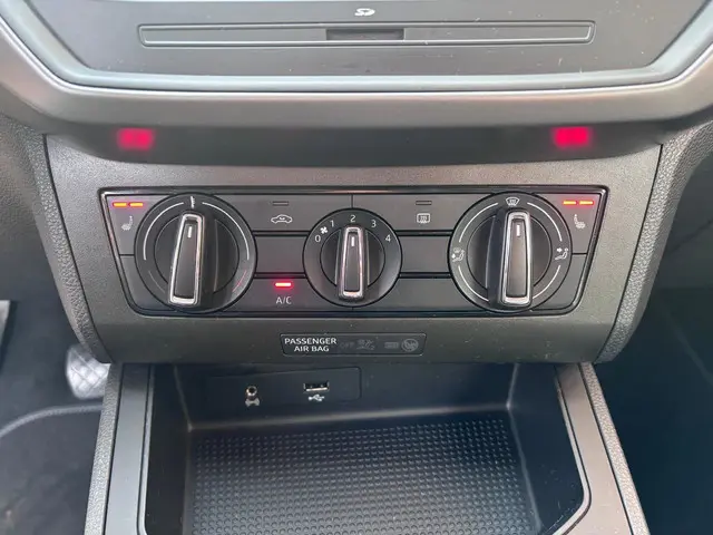 SEAT Ibiza 1.0 TSI Style Business Intense 2019 Benzine 29