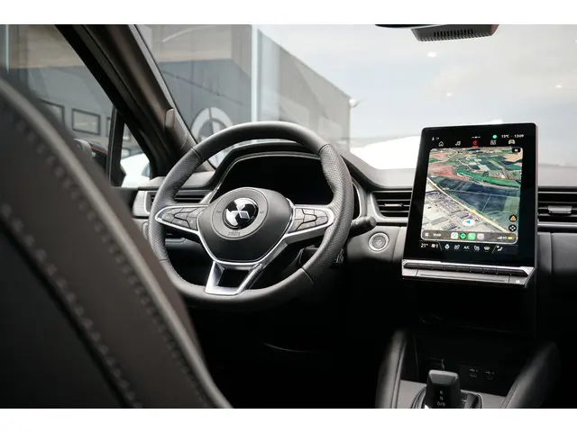 Mitsubishi ASX 1.8 HEV AT Instyle 2025 Hybride Benzine 15