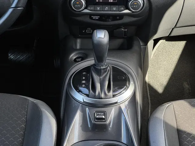 Nissan Juke 1.6 Hybrid N-Connecta 2024 Hybride Benzine 20