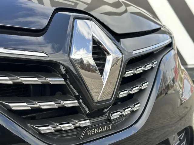 Renault Clio TCe 90 Techno 2023 Benzine 9