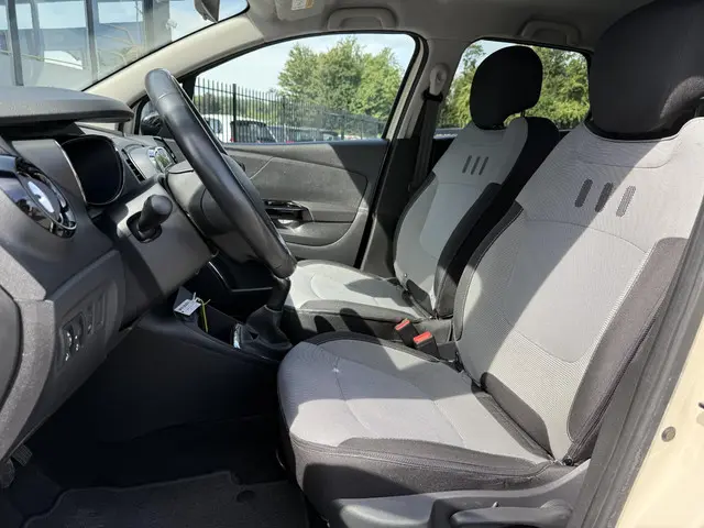 Renault Captur 0.9 TCe Dynamique 2016 Benzine 6