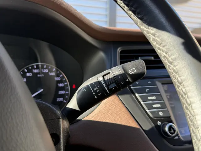 Hyundai i20 1.0 T-GDI Essence 2016 Benzine 27