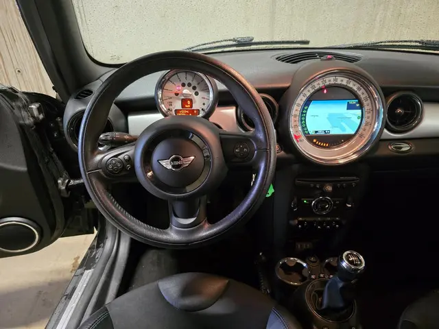 MINI One Mini 1.6 Holland Street 2013 Benzine 13