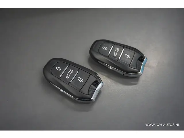 Citroën C4 Picasso 1.2 PureTech Intensive 2016 Benzine 22