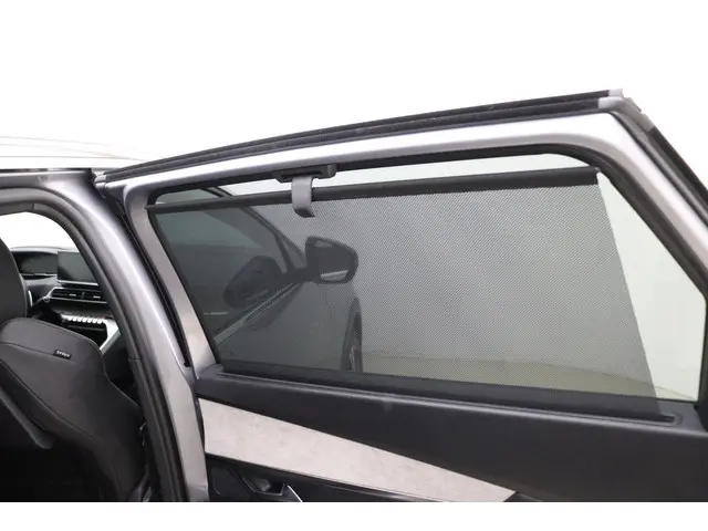 Peugeot 5008 1.2 Hybrid GT 2024 Benzine 19
