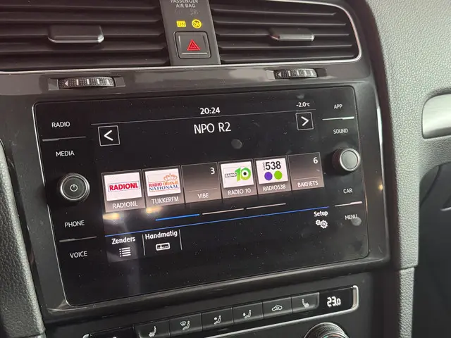 Volkswagen Golf 1.4 TSI Comfortline 2017 Benzine 37