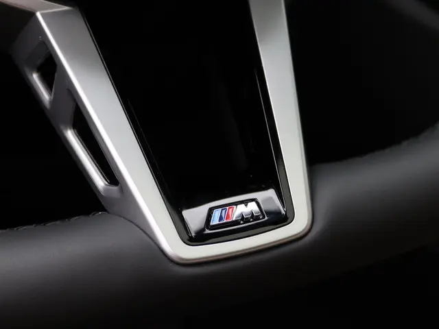 BMW 3 Serie Sedan 330e 2025 Hybride Benzine 16