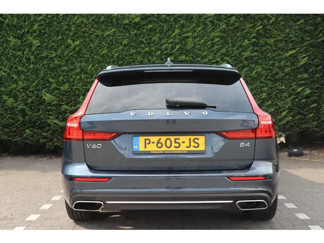 Volvo V60 2.0 B4 Inscription 2022 Benzine 10