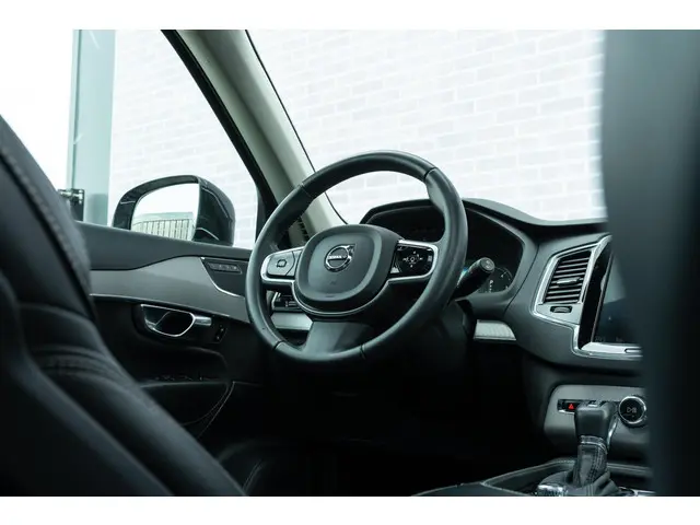 Volvo XC90 2.0 D4 Inscription 2018 Diesel 11