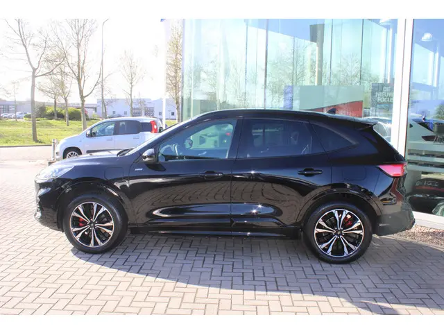 Ford Kuga 2.5 PHEV ST-Line X 2022 Hybride Benzine 2