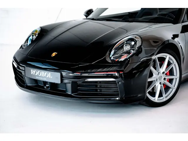 Porsche 911 Carrera 4S Cabriolet 2020 Benzine 20