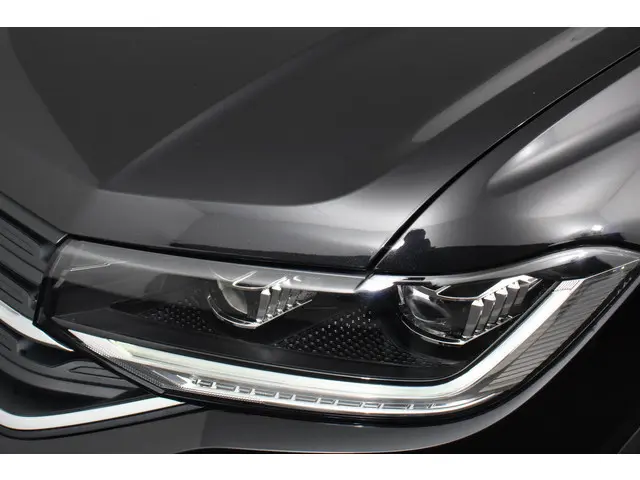 Volkswagen T-Cross 1.5 TSI 150pk DSG Style 2022 Benzine 19