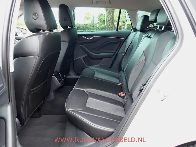 Škoda Scala 1.5TSI DSG7 2020 Benzine 9