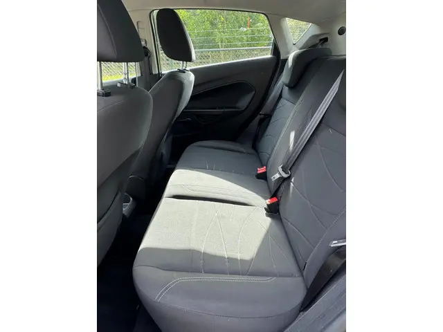 Ford Fiesta 1.0 Champion /Airco/5-Deurs/ 2013 Benzine 19