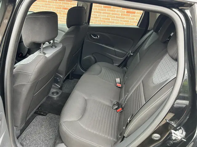 Renault Clio Estate 0.9 TCe Dynamique 2014 Benzine 12