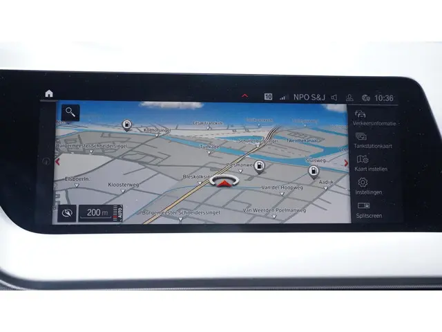 BMW 1 Serie 118i Advantage 2022 Benzine 27