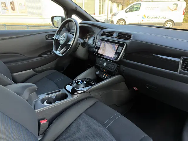 Nissan Leaf Aut. N-Connecta 40 kWh 2022 Elektrisch 13
