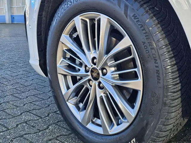 Ford Kuga Vignale 2021 Hybride Benzine 38